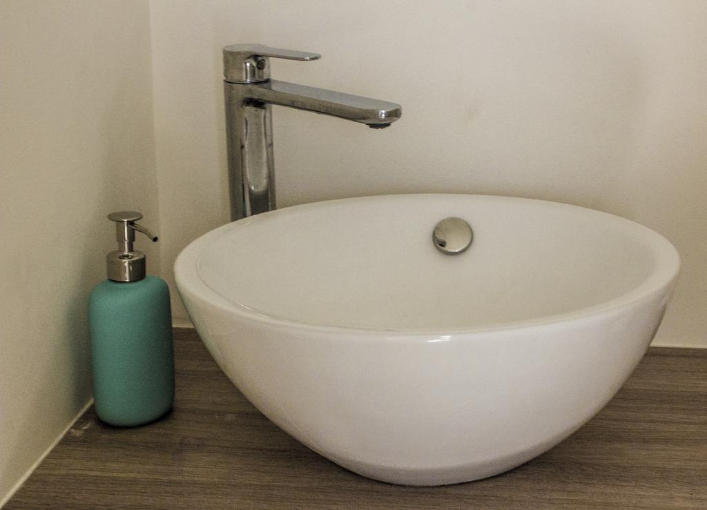 Chambre D'Hotes Avec Cuisine Commune - 5 Mns De Narbonne Cuxac-dʼAude Kültér fotó